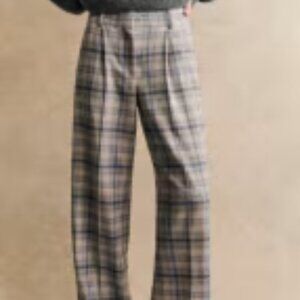 Sezane Rodriguo Trousers size 2 runs large